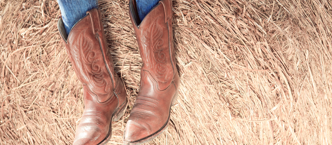 most popular cowgirl boots