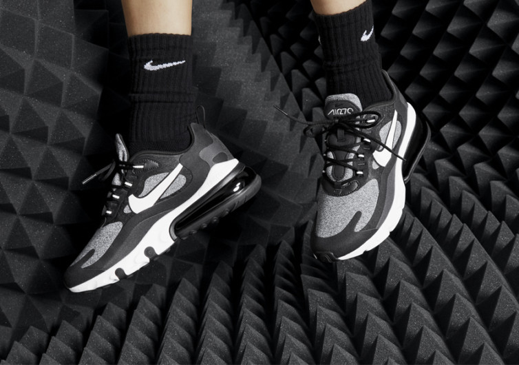 Baffle Ostavka Stepen Nike Air Max 270 Black On Feet Pioneerbuttonclub Org